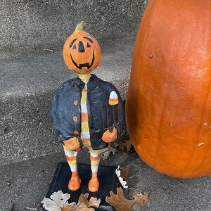 Vintage Halloween Pumpkin Pilgrim Figurine - Black and Orange